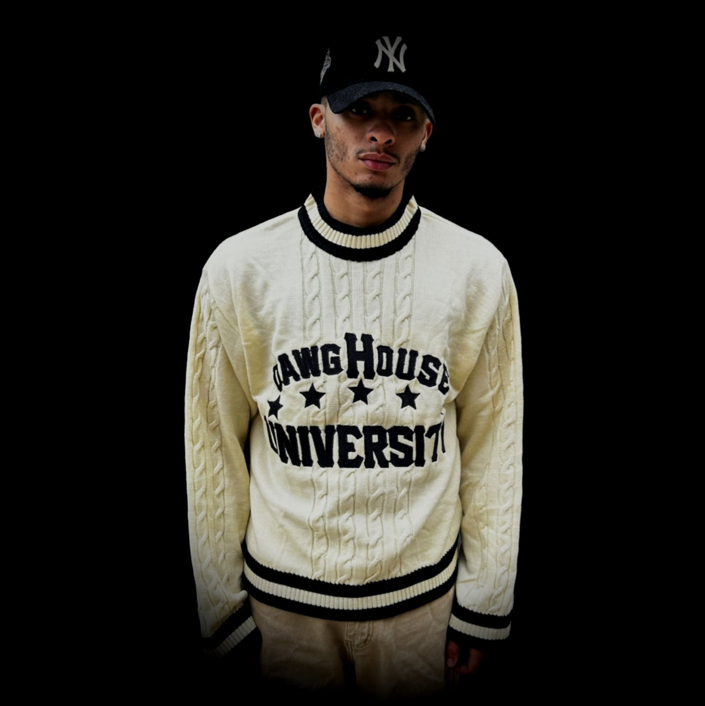 “DH UNIVERSITY” Crew Neck